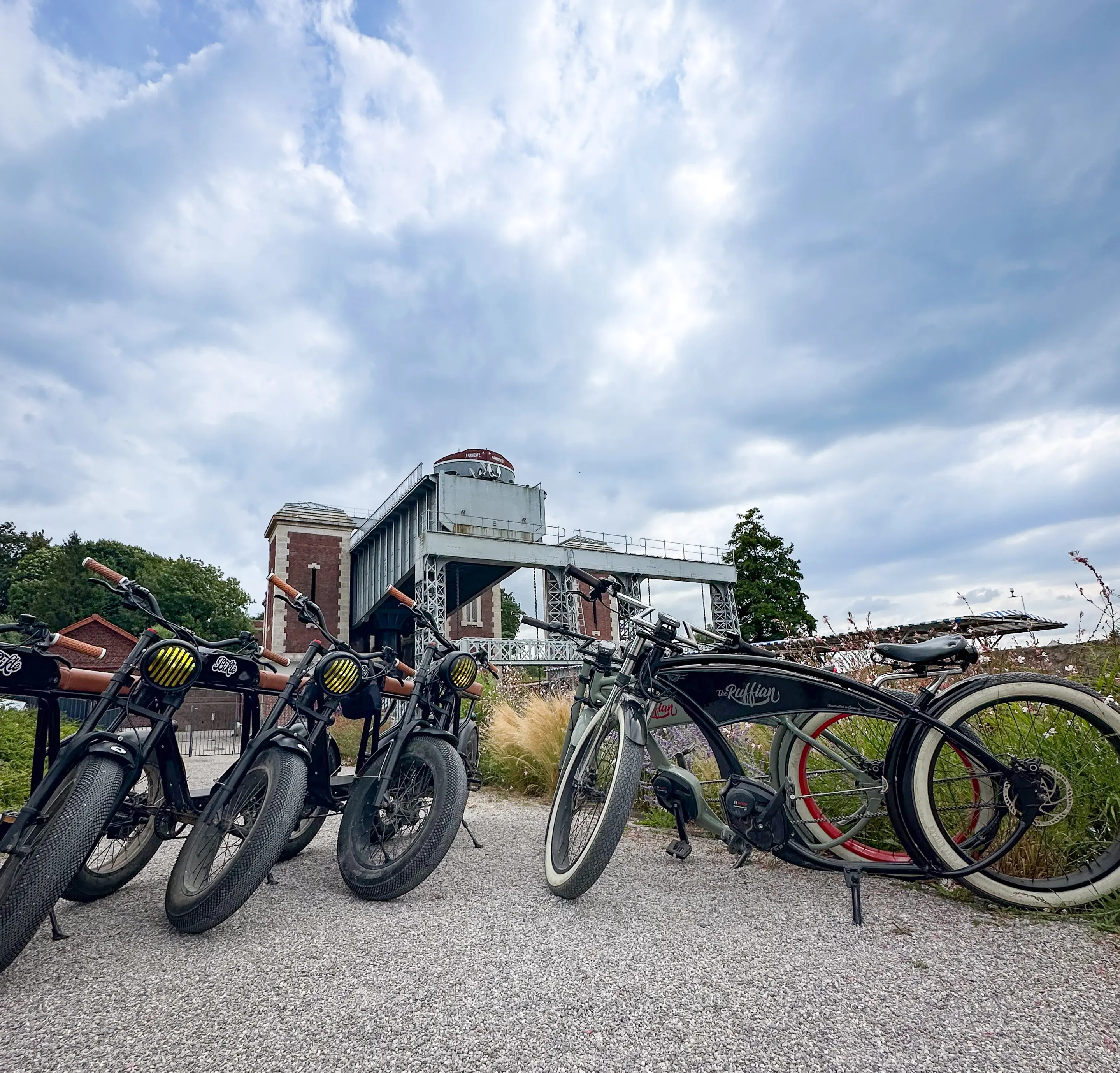 Ruffian City Tour – Clairmarais